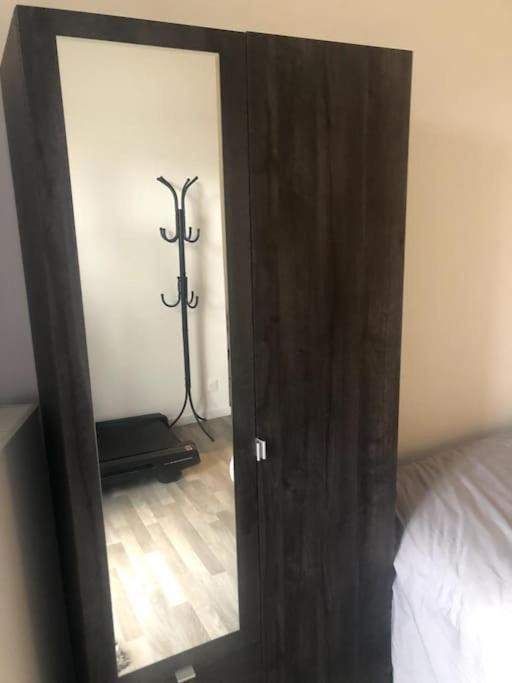 Jolie Chambre A Nanterre Prefecture Proche La Defense Arena Campus Sncf Et Paris 외부 사진